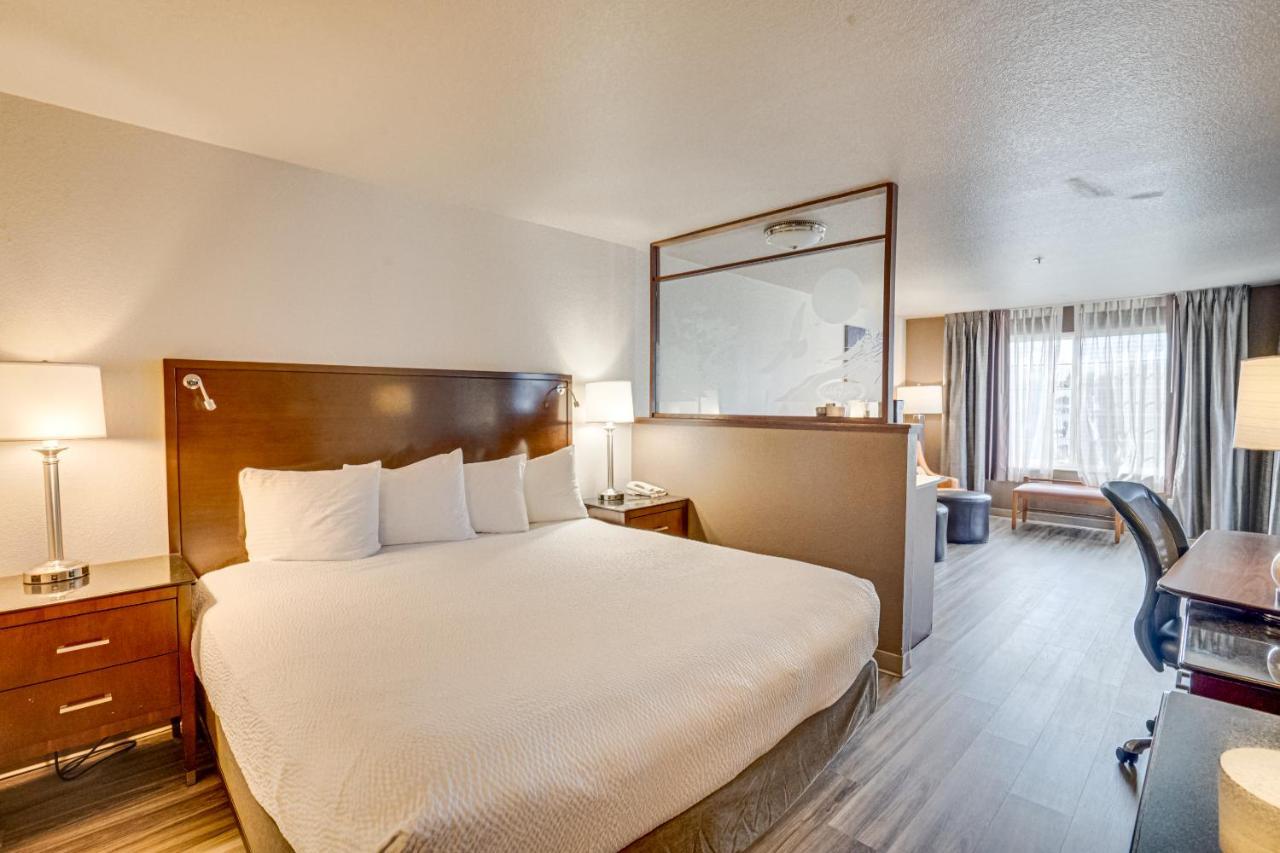The Ashley Inn & Suites Lincoln City Zewnętrze zdjęcie