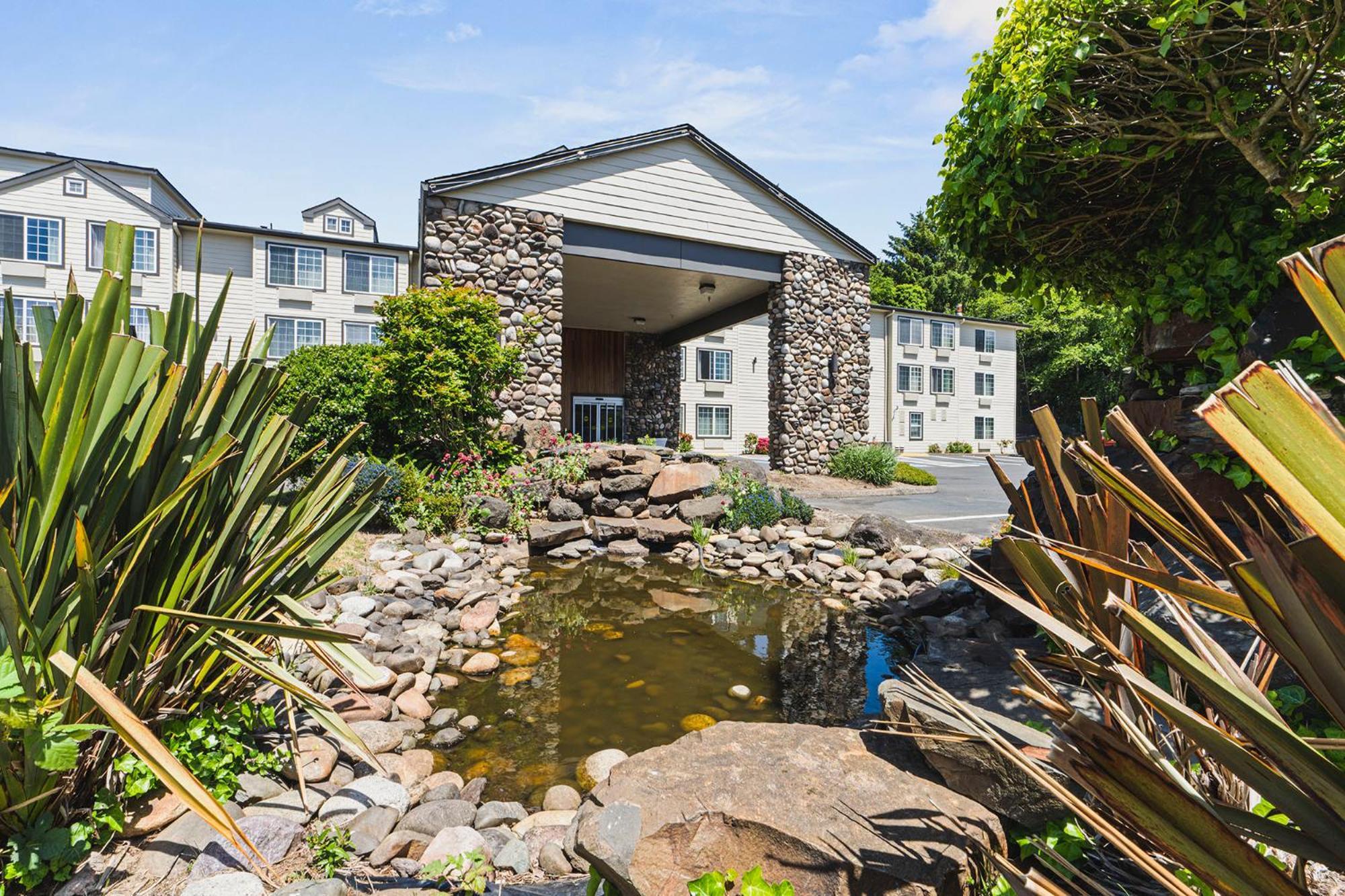 The Ashley Inn & Suites Lincoln City Zewnętrze zdjęcie